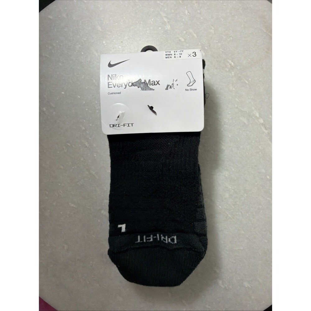 Nike ~ 3-PACK Everyday MAX Dri Fit Cushioned No Show Socks Medium Black